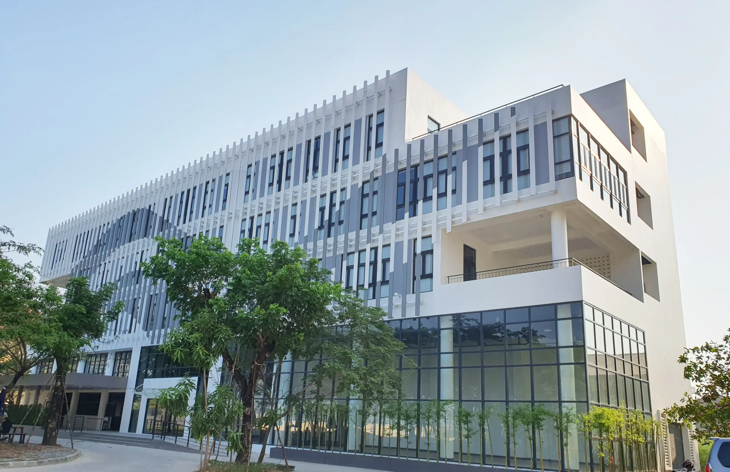 Institute of Digital Technology (IDT) building